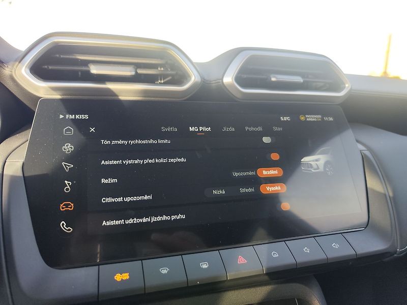 MG ZS (2025) 1.5i/85kW Elegance NOVÝ VŮZ - fotka 18 z 32