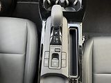 Toyota Prius 2.0L PHEV Executive - náhled 26
