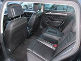 Volkswagen Passat 2,0 TDI DSG Elegance - náhled 8
