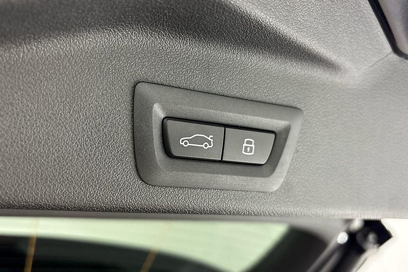 BMW X5 xDrive30d - fotka 26 z 30
