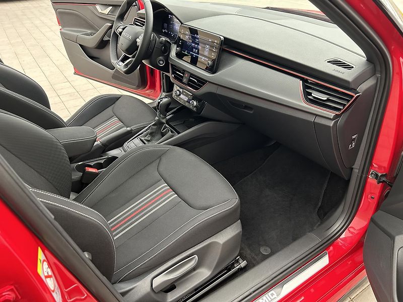 Škoda Kamiq 1.0 TSI Monte Carlo - fotka 22 z 26