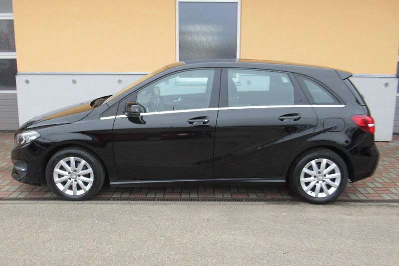Mercedes-Benz Třídy B 180 CDI *AUTOMAT* NAVI TAŽNÉ  - fotka 6 z 27