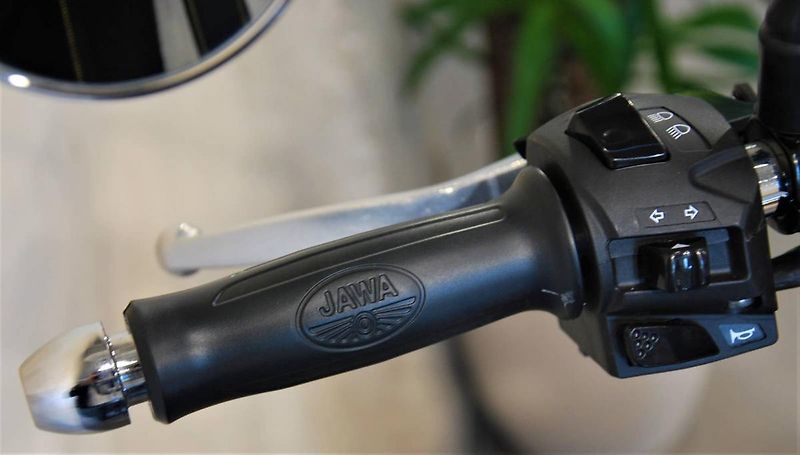 Jawa 300 CL (2026) 350 CL - fotka 16 z 25