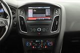 Ford Focus (2015) 1.5 EcoBoost, Xenony, Tempomat - náhled 10