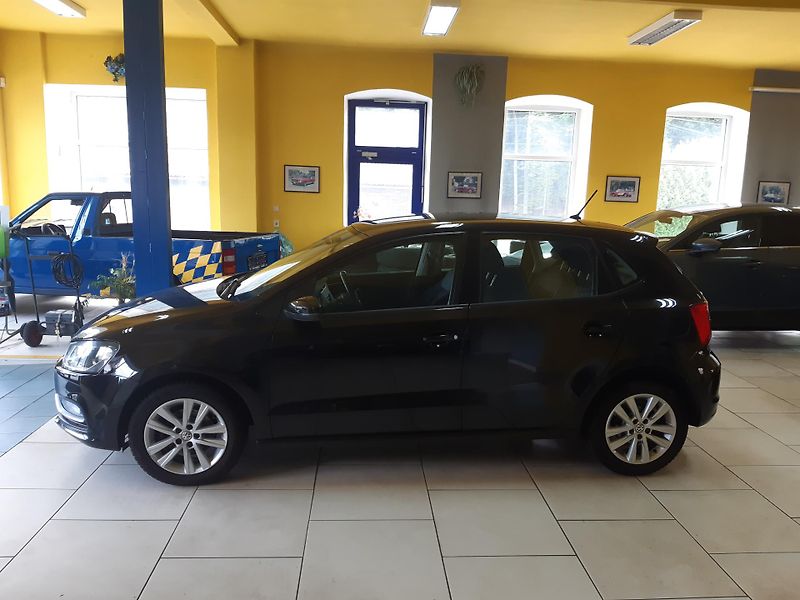 Volkswagen Polo 1.2 TSI KLIMA NOVE ROZVODY - fotka 4 z 20
