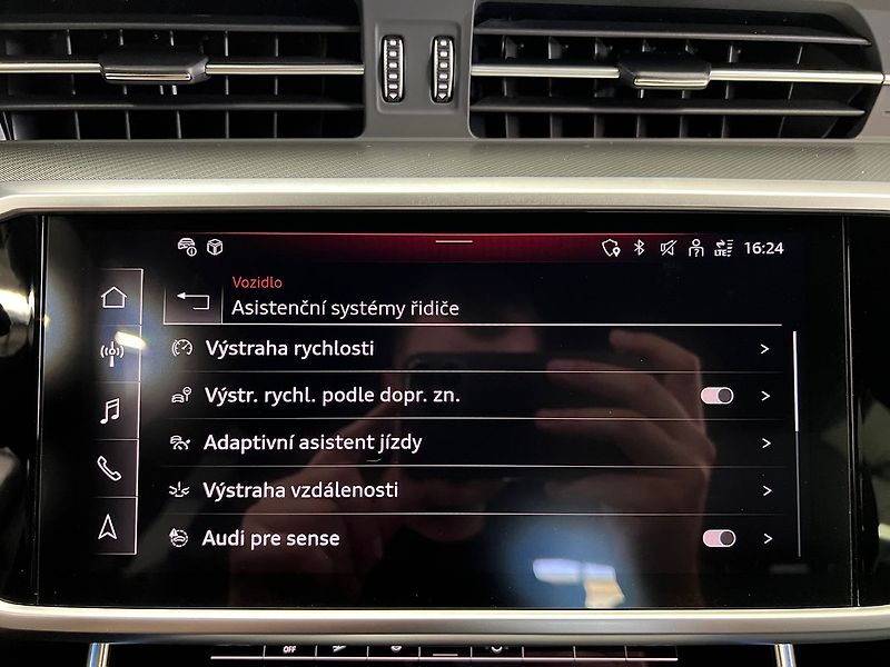 Audi A6 Allroad 50 TDI QUATTRO, VZDUCH, WEBAST - fotka 28 z 36