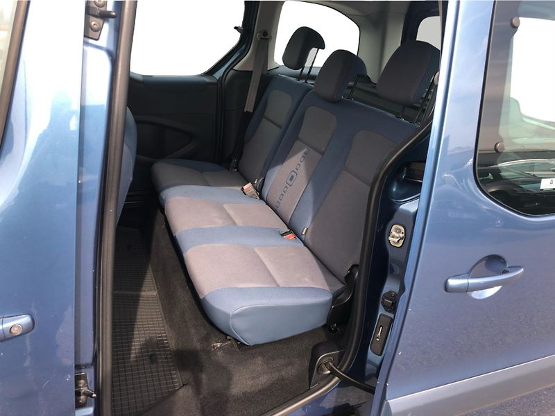 Citroën Berlingo Multispace 1.6 VTi - fotka 12 z 26
