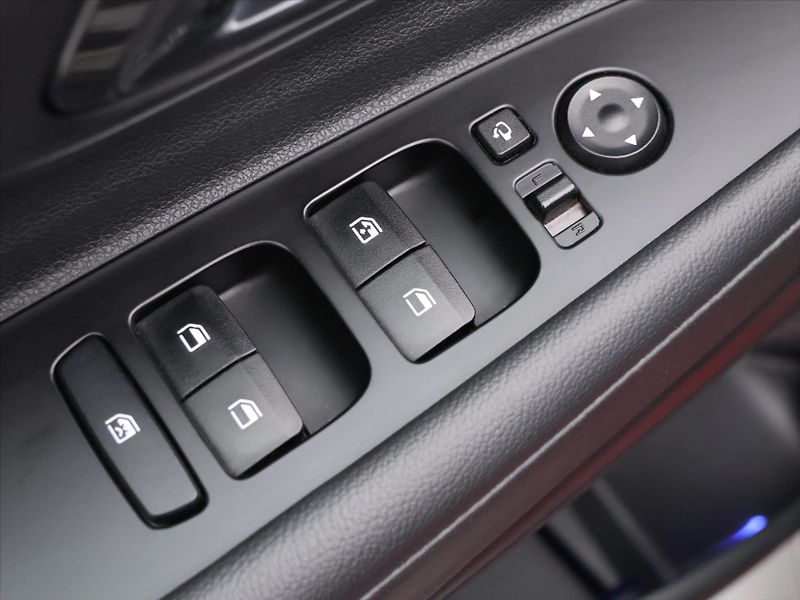 Hyundai i20 1,6 T-GDI 150 N Premium - fotka 13 z 34