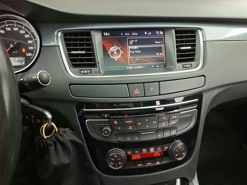 Peugeot 508 (2012) 2.0 HDi, po STK, slušný stav - fotka 12 z 19