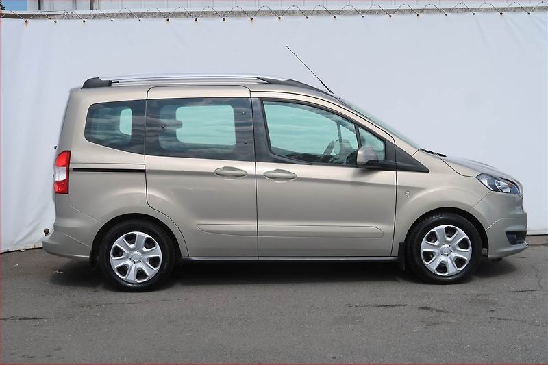 Ford Tourneo Courier (2018) Trend 1.0 EcoBoost, 5Míst, ČR - fotka 6 z 16