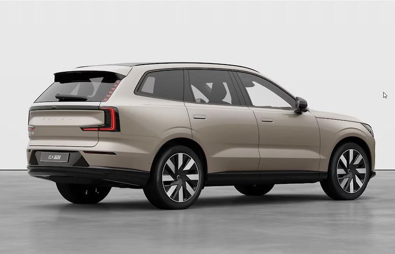 Volvo EX90 (2024) - fotka 5 z 14