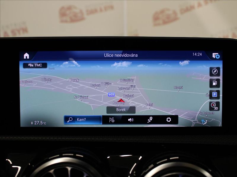 Mercedes-Benz CLA 2,0 220 7G-DCT AMG ZÁNOVNÍ - fotka 24 z 39