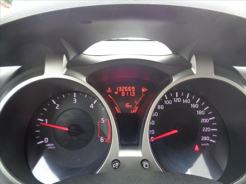 Nissan Juke 1,5 PURE DRIVE dCi - fotka 13 z 14