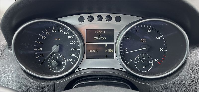 Mercedes-Benz Třídy M ML 350i, 4MATIC,200kW - fotka 14 z 24