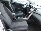Hyundai i30 (2014) 1.6 CRDi, Tempomat - náhled 9