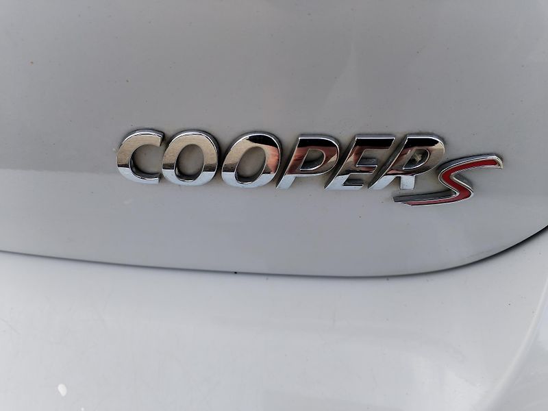 Mini Countryman (2010) MINI Countryman Cooper S ALL4 - fotka 8 z 27