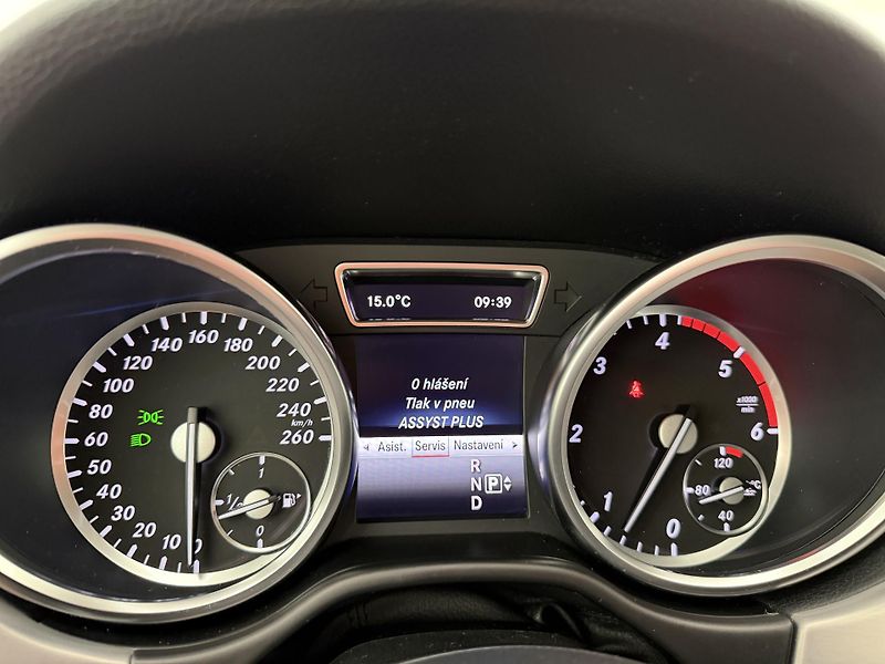 Mercedes-Benz Třídy M ML350Cdi*190kw*4x4*CZ* - fotka 30 z 35