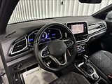 Volkswagen T-Roc R-LINE ACC NEZ-TOP 2XALU DPH - náhled 16