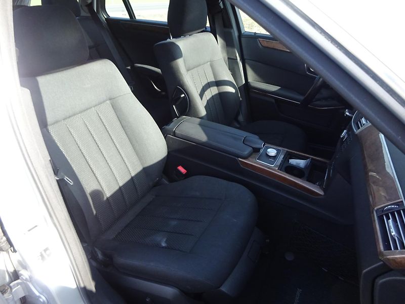 Mercedes-Benz Třídy E 220 CDI 125kW ELEGANCE - fotka 9 z 25