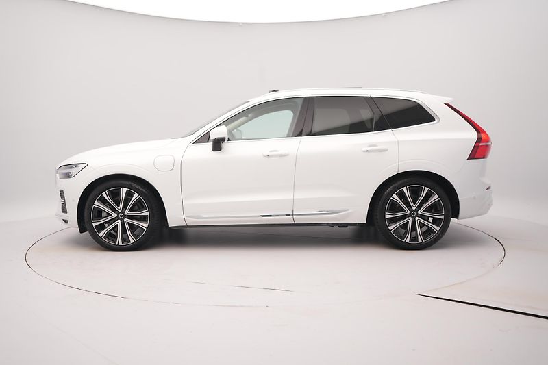 Volvo XC60 T8 AWD RECHARGE BRIGHT PLUS  - fotka 10 z 48