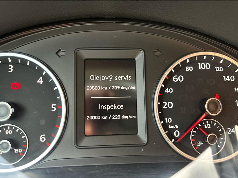Volkswagen Tiguan 2.0 TDI  81 kw Trend & Fun - fotka 19 z 19