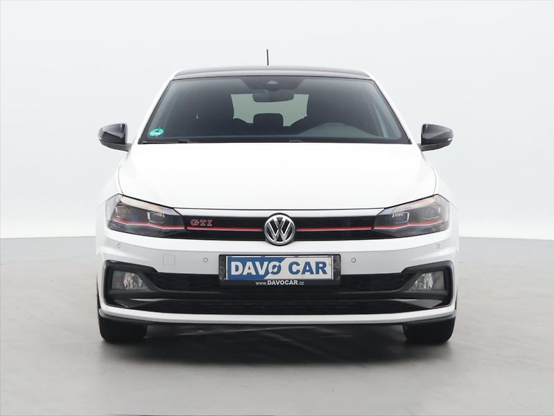 Volkswagen Polo 2,0 TSI GTI DSG Virtual Matrix - fotka 2 z 34