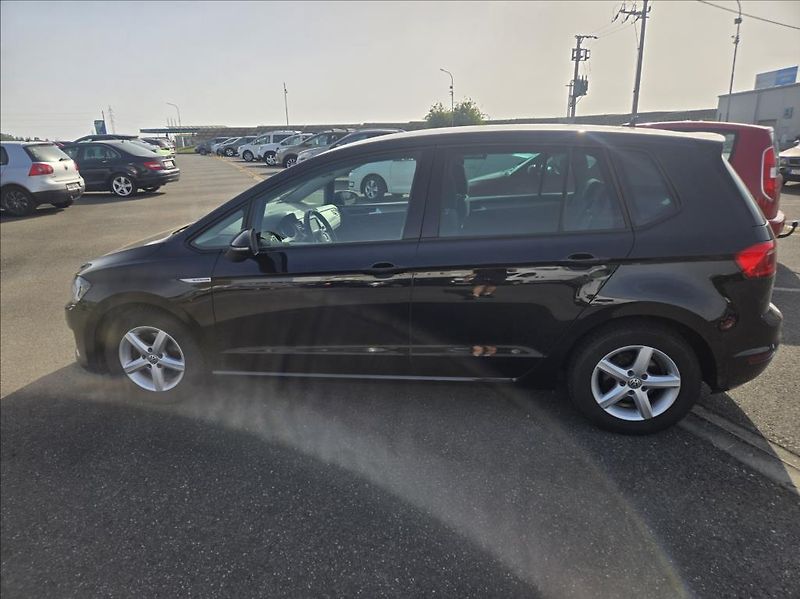 Volkswagen Golf Sportsvan 1,6 TDI 81KW  Comfortline - fotka 8 z 36