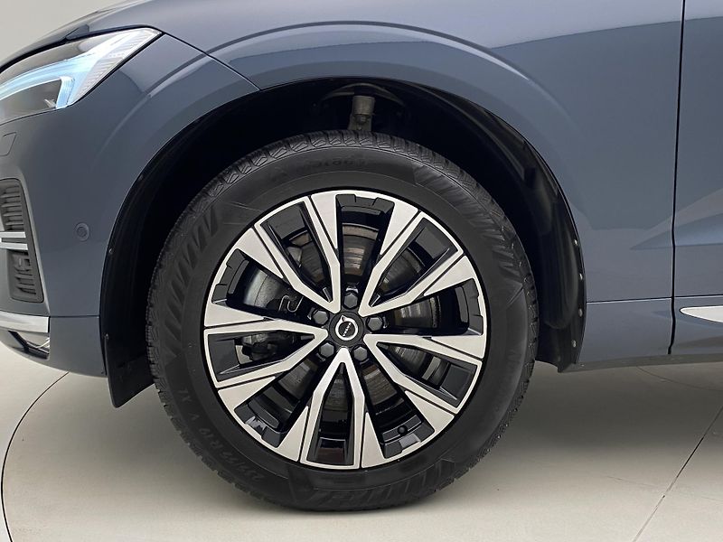 Volvo XC60 B4 AWD BRIGHT PLUS AUT CZ - fotka 37 z 60