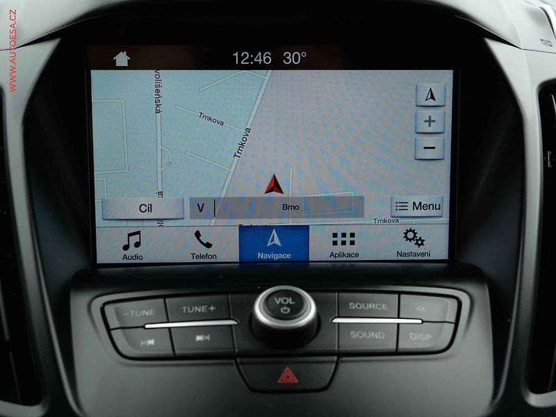 Ford Kuga (2017) 1.5 TDCi, ST-Line - fotka 16 z 20