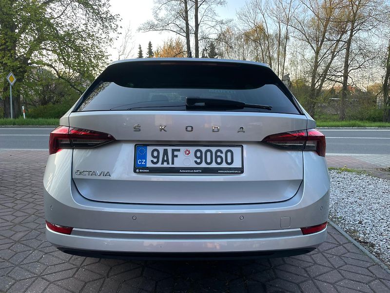 Škoda Octavia 1.5TSi 1.MAJ ČR NEBOUR. ZÁRUKA - fotka 5 z 20