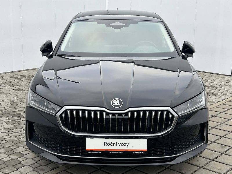 Škoda Superb L&K 7DSG 2,0TDI - fotka 4 z 26