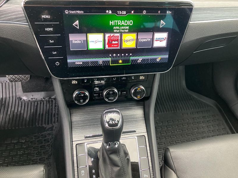 Škoda Superb (2020) 2.0TDI 147kW 4X4 DSG STYLE + - fotka 28 z 35