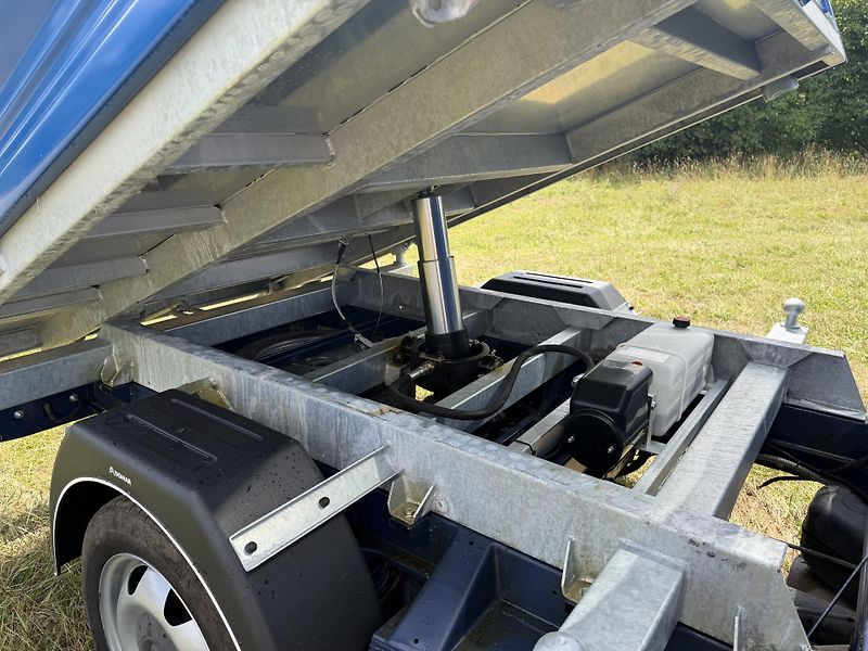 Volkswagen Transporter (2011) 2.0TDi 4x4 ,nový sklápěč !! - fotka 8 z 14