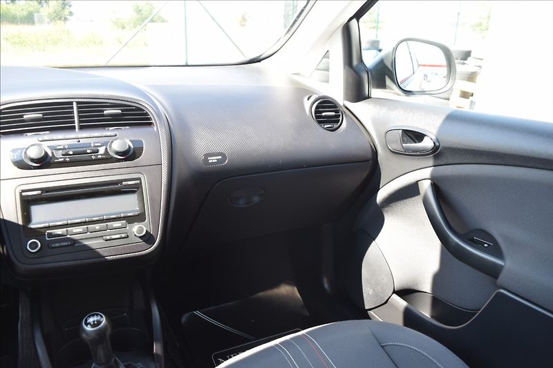 Seat Altea 1,6 TDI 77KW ALU KLIMA - fotka 30 z 44