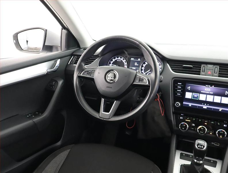 Škoda Octavia (2019) 1.6 TDI, 4X4, Serv.kniha - fotka 7 z 23