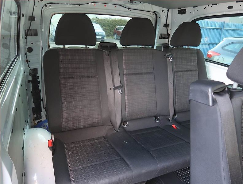 Mercedes-Benz Vito (2017) 111 CDI, Bus, 9Míst - fotka 14 z 15