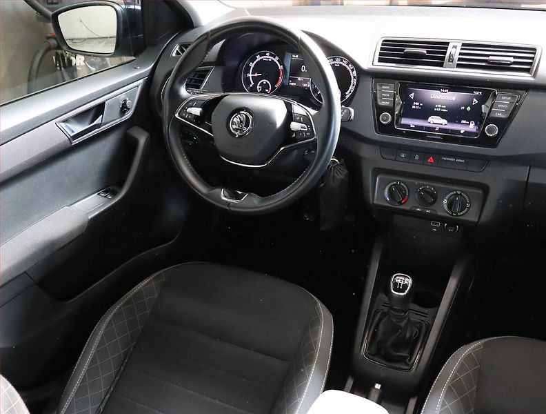 Škoda Fabia (2020) Ambition Plus 1.0 TSI - fotka 7 z 22