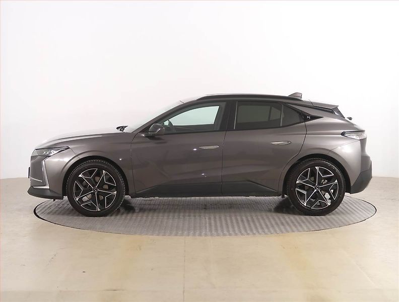 DS Automobiles DS4 (2023) Cross Rivoli 1.2 PureTech - fotka 3 z 22
