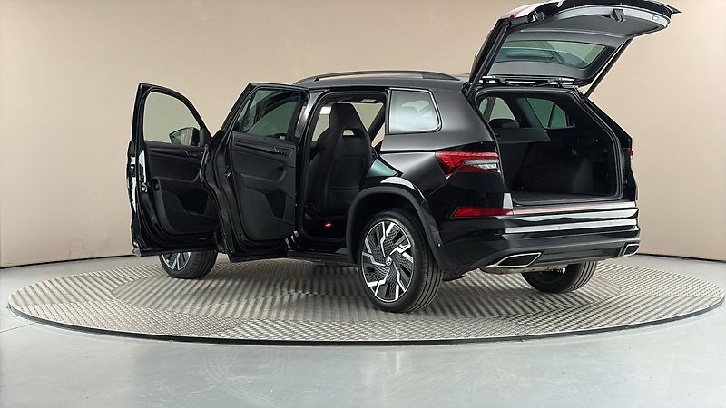 Škoda Kodiaq 2.0 TSI DSG 4x4 RS - fotka 7 z 35