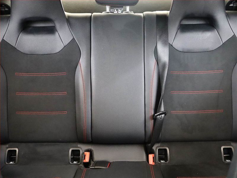 Mercedes-Benz CLA (2022) AMG Paket 220 d - fotka 8 z 22