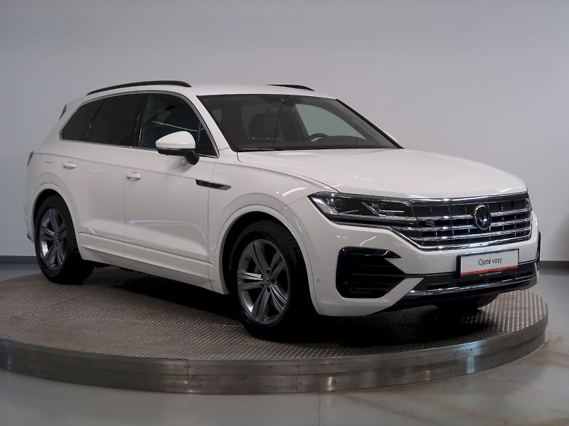 Volkswagen Touareg (2021) R-LINE 3.0TDI 170KW 4x4  TAŽNÉ - fotka 6 z 44