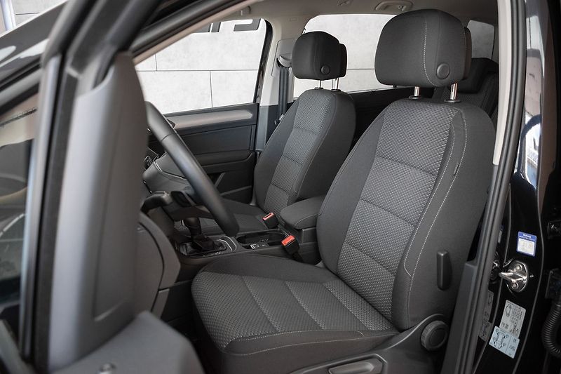 Volkswagen Touran 2.0TDI DSG*TAŽNÉ*7.MÍST*ČR 1.M - fotka 11 z 48