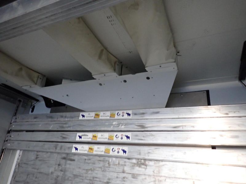 Schmitz SKO 24/L - 13,4 FP 60 COOL - fotka 10 z 14
