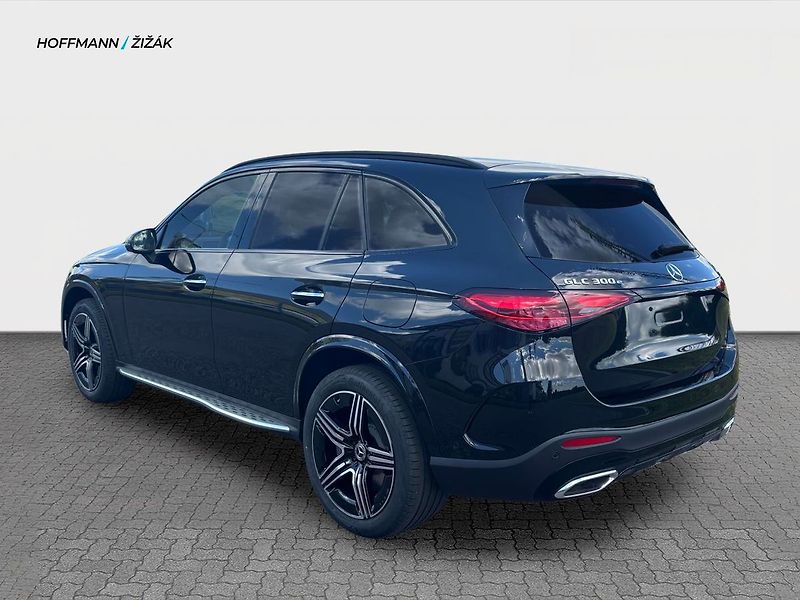 Mercedes-Benz GLC (2026) 300 e 4MATIC - fotka 3 z 11