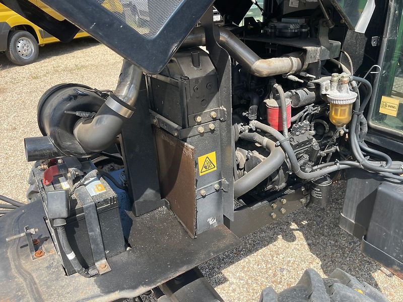 Ostatní YTO SG 254 C 4X4 - fotka 22 z 33