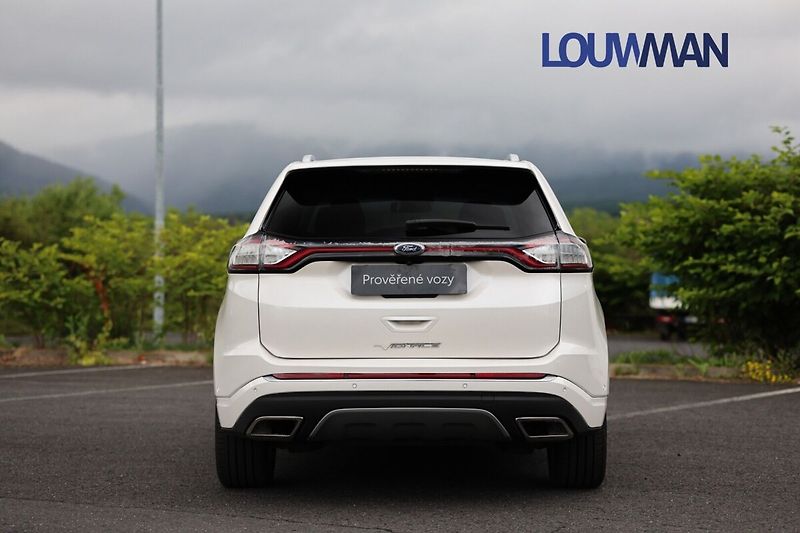 Ford Edge Vignale 2.0 TDCi AWD - fotka 18 z 30