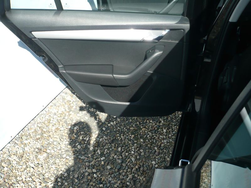 Škoda Octavia 2.0TDI 110Kw Serviska Manuál - fotka 27 z 29