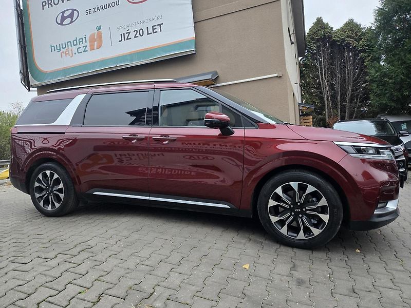 Kia Carnival 9 míst-TOP výbava - SKLADEM - fotka 4 z 27