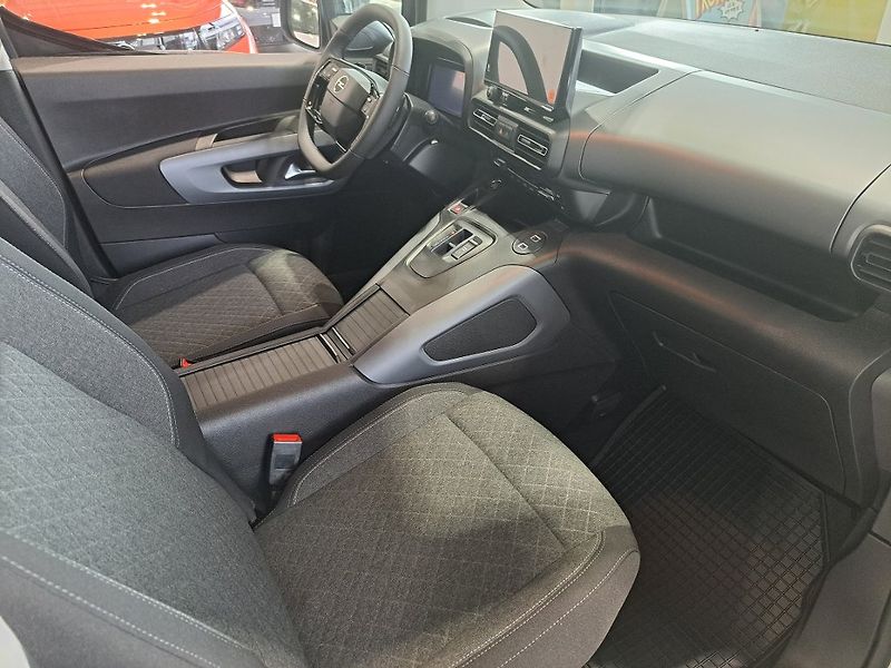 Opel Combo (2026) Elegance Plus XL AT8- 7 míst - fotka 6 z 24