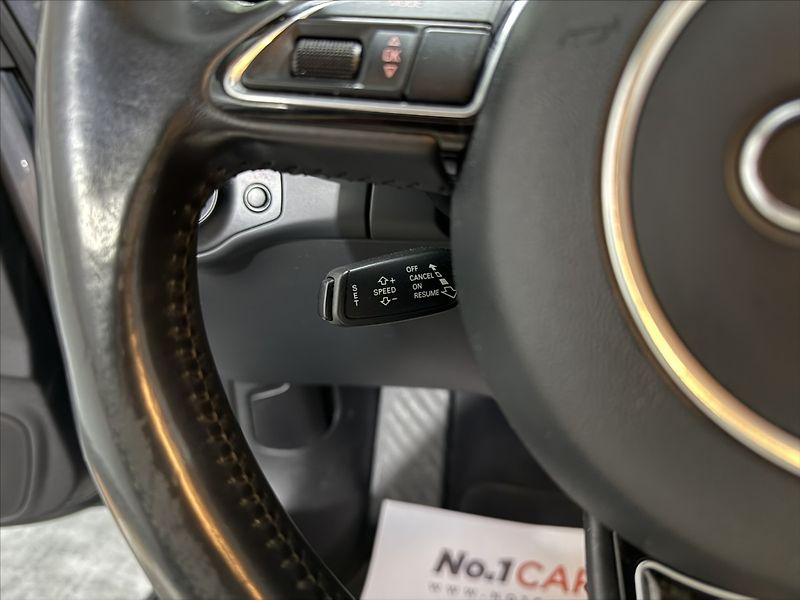 Audi A4 Allroad 3,0   TDI AT 180KW B&O BI-XEN - fotka 12 z 32